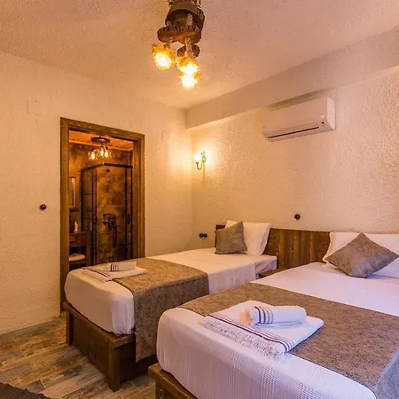 Keyf Inlice, 4 Bedroom, Large Pool And Fully Pricacy Garden And Pool Villa *